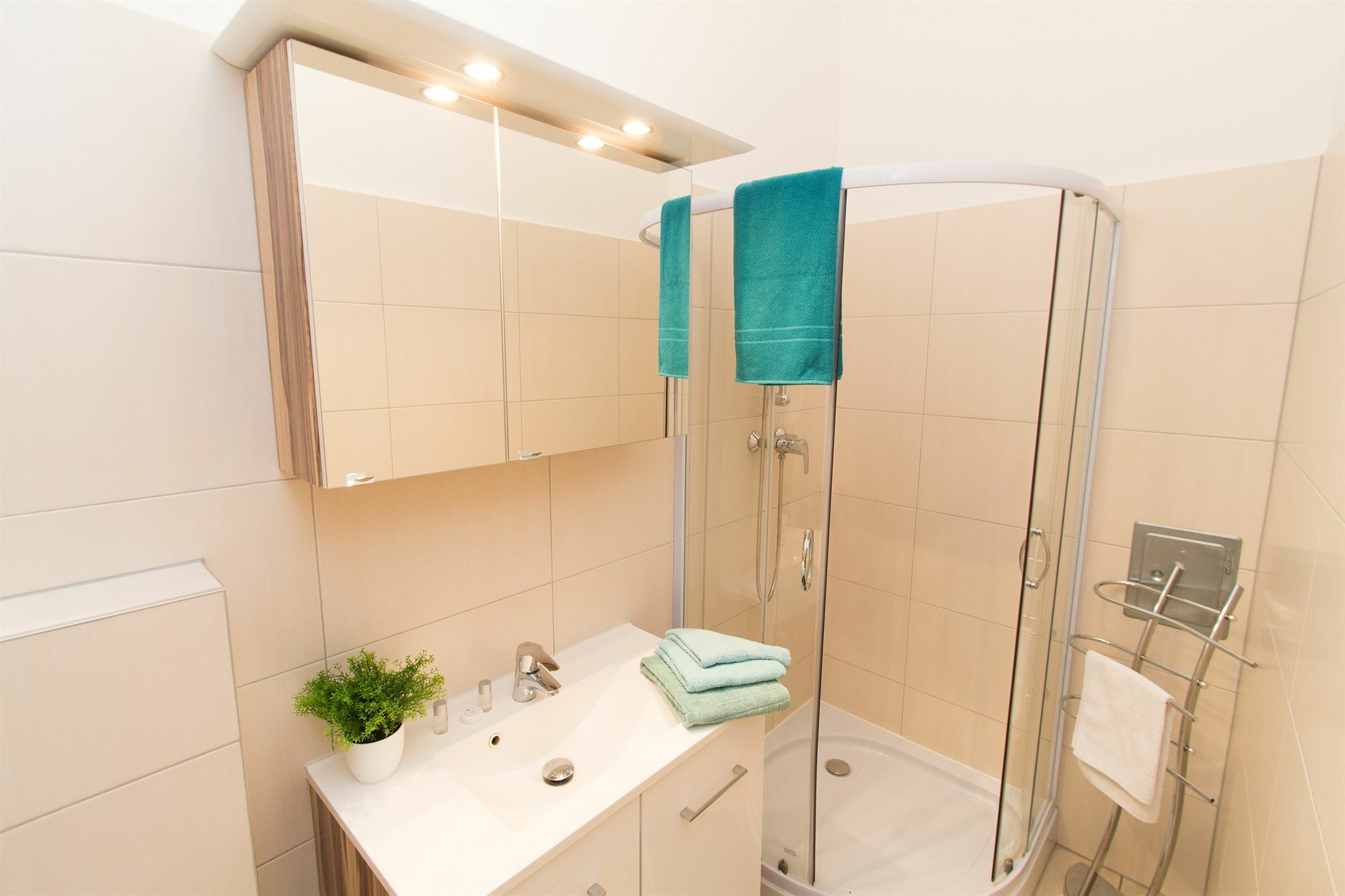 Appartement Diefenbachgasse *